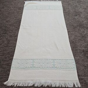 Vintage Cannon Monticello Bath Towel Santa Cruz Sculpted Shells Fringe